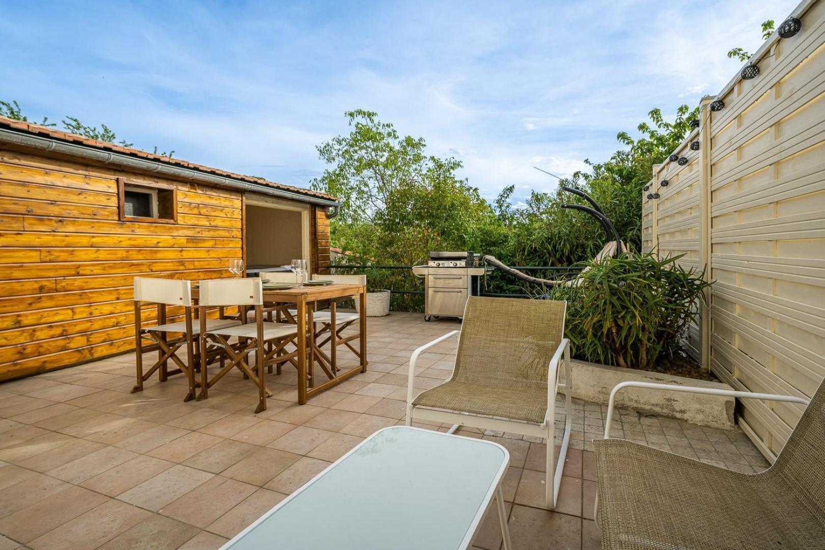 Апартаменти La Citadelle ~ Jacuzzi ~ Terrasse Каркассонн Екстер'єр фото